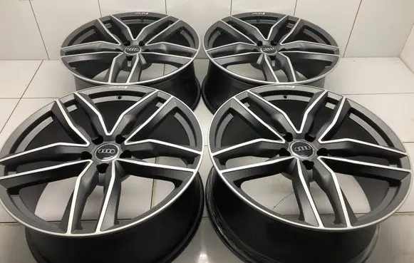 Audi Q7 4M R21 alloy rim 