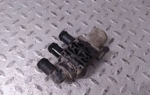 BMW X5 G05 Coolant heater 9037610 9890553