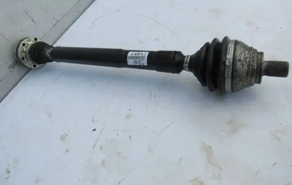 Audi A3 S3 8P Front driveshaft 1K0407272JR