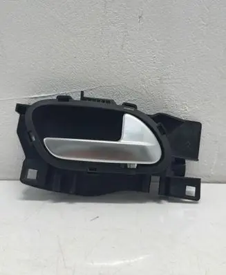 Peugeot 208 I Front door interior handle 303965 15D1