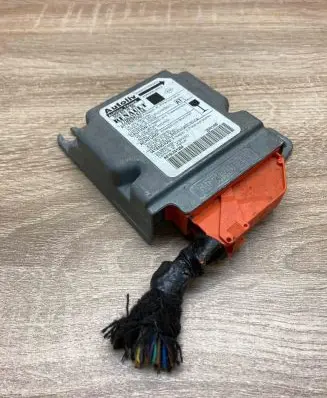 Audi A4 S4 B6 8E 8H Airbag control unit/module 7700437471A 550803800