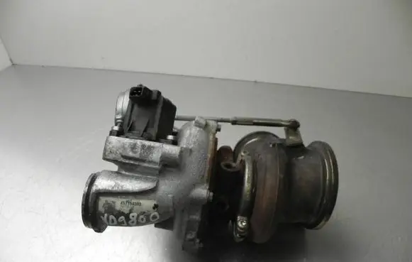 BMW 7 F01 F02 F03 F04 Turbo 4571543