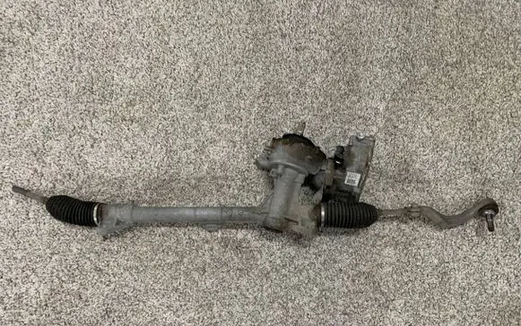 BMW 1 F40 Steering rack 38242486 11213380 X110342844