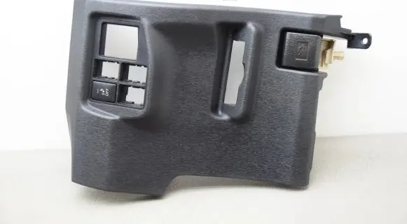 Dashboard lower bottom trim panel