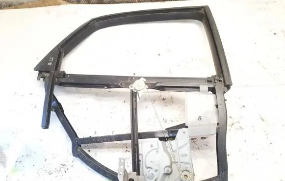 Audi A4 S4 B5 8D Rear door window/glass frame 