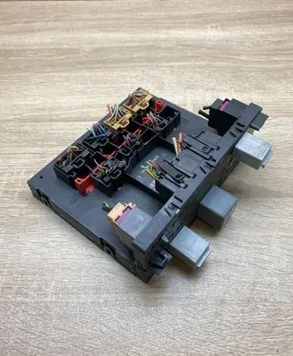 Volkswagen PASSAT B6 Comfort/convenience module 3C0937049A