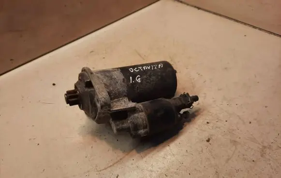 Skoda Octavia Mk1 (1U) Starter motor 0001121000