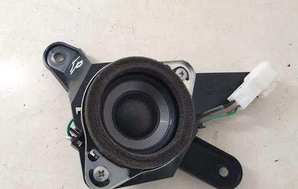 Lexus IS 220D-250-350 Front door speaker 8616053250