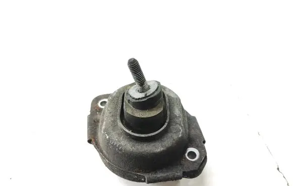 BMW X3 E83 Engine mount bracket 3400342 22113400342