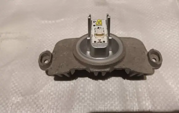 BMW 3 GT F34 LED ballast control module 72131140
