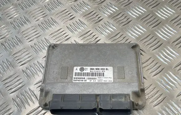 Volkswagen Bora Engine control unit/module 06A906033BL 5WP4014903