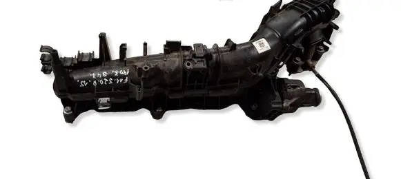 BMW 5 F10 F11 Intake manifold 8513655
