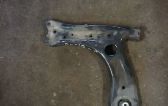Seat Ibiza IV (6J,6P) Front lower control arm/wishbone