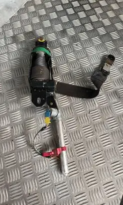 Volvo S60 Front seatbelt