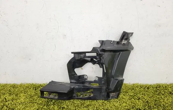BMW 2 F22 F23 Front bumper mounting bracket 8055303 51118055303