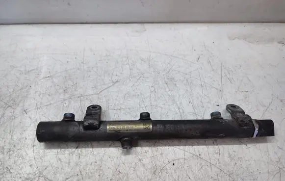 Mercedes-Benz ML W164 Fuel main line pipe A6420702595