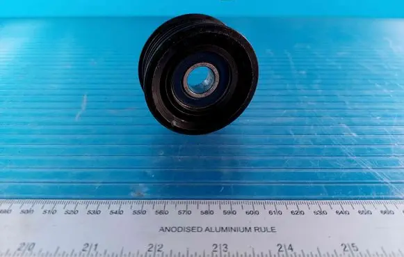 Audi Q7 4L Alternator pulley 050962426
