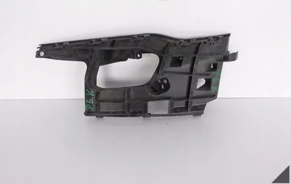 Audi A7 S7 4G Front bumper mounting bracket 4G8807095A