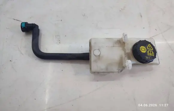 Ford Kuga II Brake fluid reservoir 03350886381