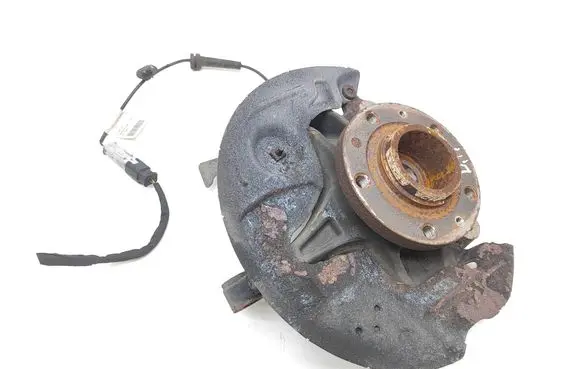 Peugeot 5008 II Front wheel hub