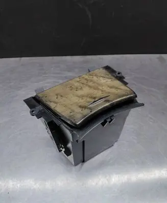 Mercedes-Benz E W211 Car ashtray A2116800350