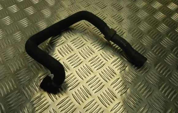 BMW 5 GT F07 Engine coolant pipe/hose 7592646 VD10215
