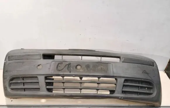 Renault Trafic II (X83) Front bumper 7700312786 91165766 91165767