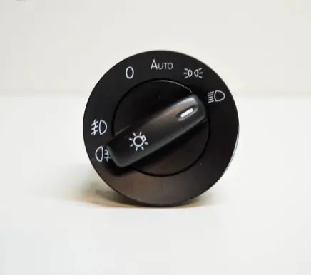 Volkswagen Tiguan Light switch 1K0941431BN