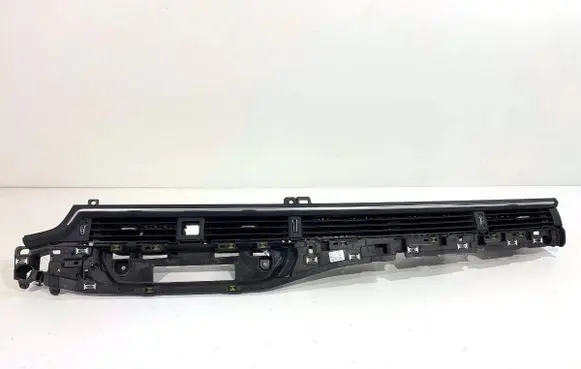 Dashboard side air vent grill/cover trim