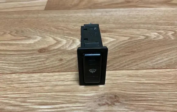 Toyota Avensis T250 Windscreen/window heater switch 156762