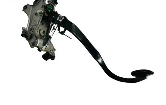 Toyota Avensis T270 Clutch pedal 
