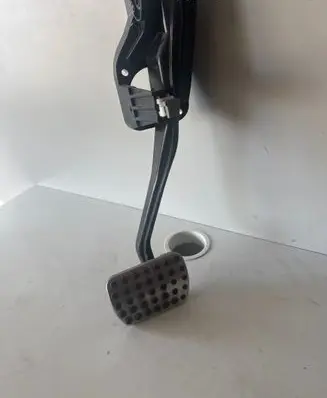 Mercedes-Benz B W246 W242 Brake pedal A2462901101 1403001424468 A462902001