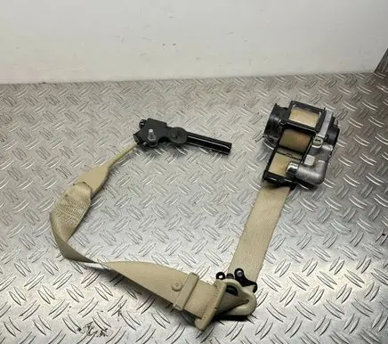 Ford Fusion II Front seatbelt DG9354612D64A