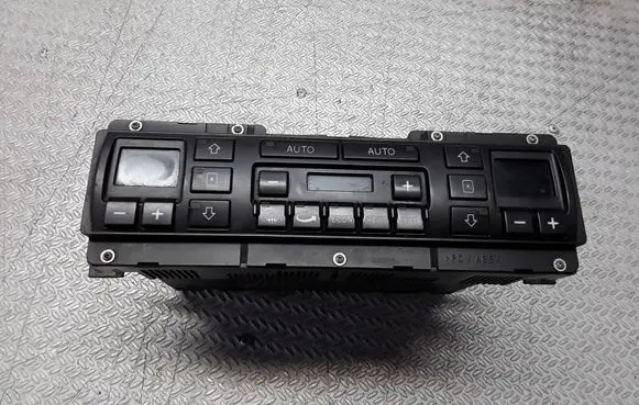 Audi A8 S8 D2 4D Climate control unit 4D0820043E