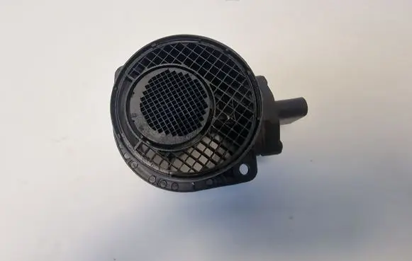 Audi A4 S4 B5 8D Mass air flow meter 074906461B