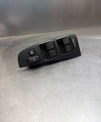 Toyota Avensis T250 Electric window control switch 54356022A 54035144