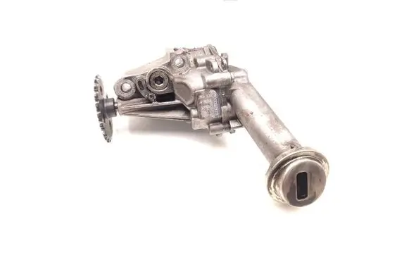 Nissan Juke I F15 Oil pump 150008247R