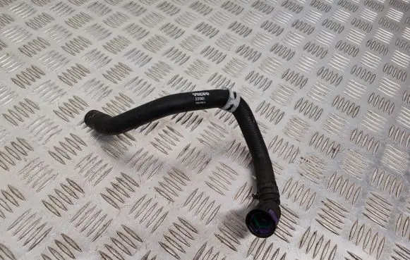 Volvo V60 Engine coolant pipe/hose 31319401