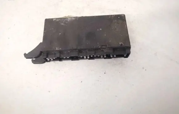 Mercedes-Benz C W202 Light module LCM 2025420232 5kg007099-02
