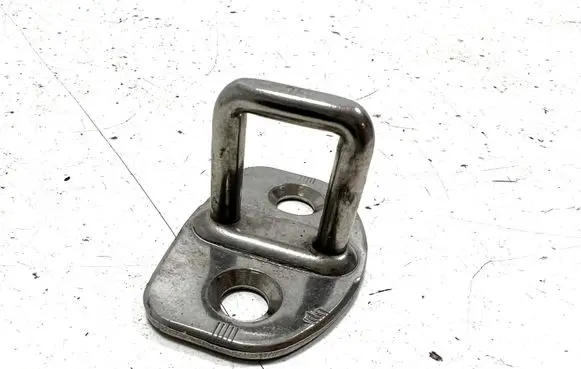 Audi A4 S4 B7 8E 8H Rear door lock loop/hook striker 8E0837033