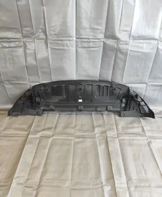 Mercedes-Benz GLA H247 Engine splash shield/under tray A2478858703