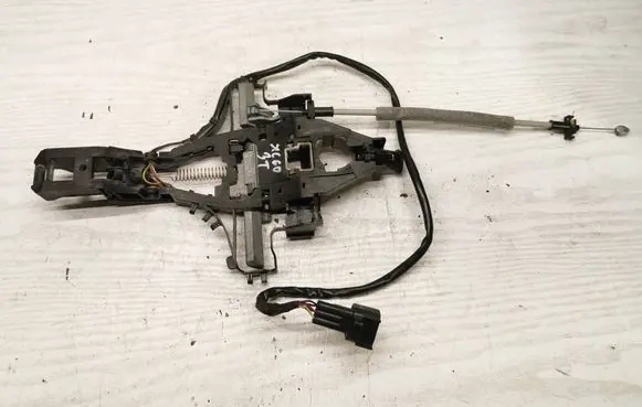 Volvo XC60 Rear door exterior handle/bracket 30784205 30784204