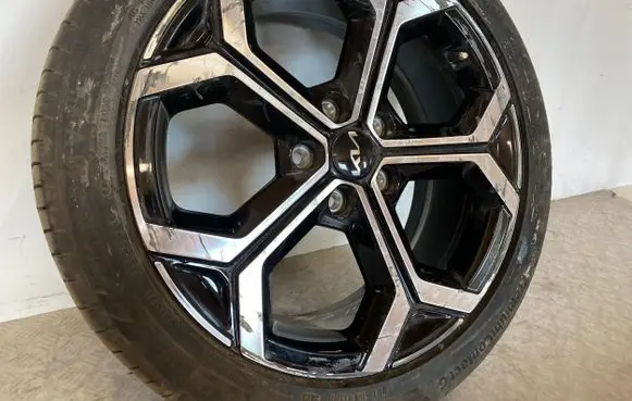 R18 alloy rim