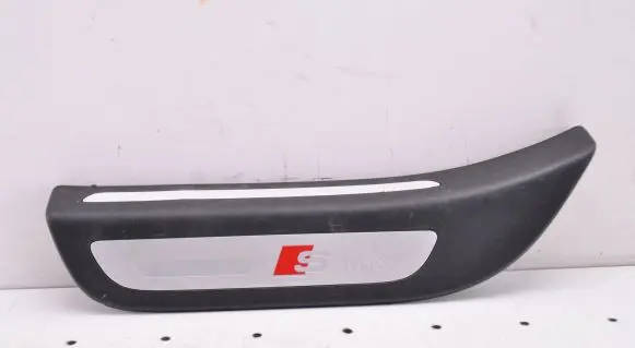 Audi Q5 SQ5 Rear sill trim cover 8R0853375C