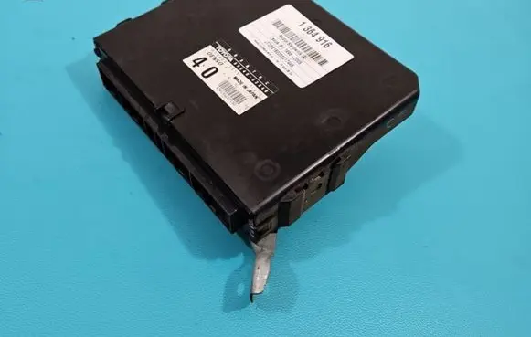 Lexus IS 200-300 Central body control module 89540-53040 IMPRK1364916