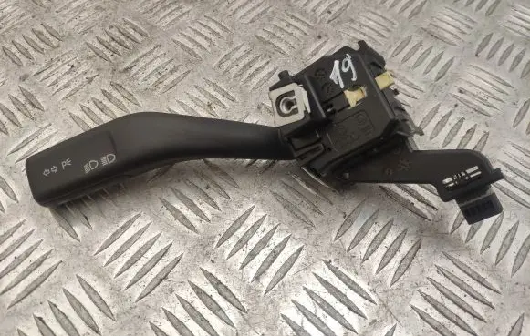 Volkswagen Golf V Indicator stalk 1K0953513