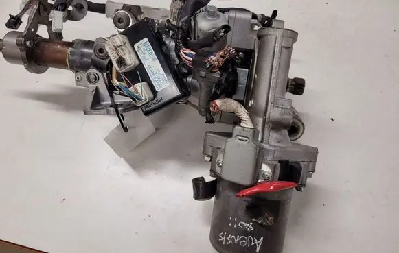 Toyota Avensis T270 Power steering pump 4525020A30 JJ0020007 8922720020