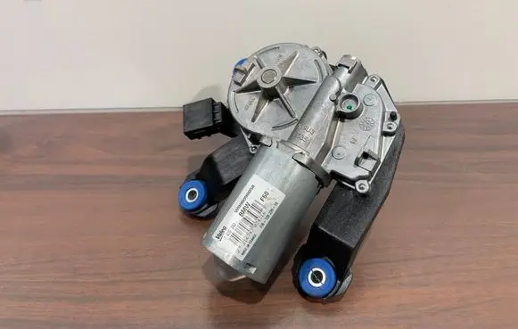 Mini Cooper Countryman F60 Rear window wiper motor W000050907 7470343