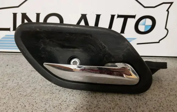 BMW 5 E39 Rear door interior handle 8226050