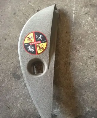 Renault Modus Dashboard side end trim 8200326852 8200326854 6235S0531